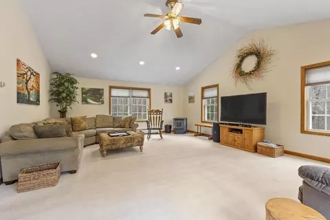 75 Nash Rd, Ashby, MA 01431 photo 16