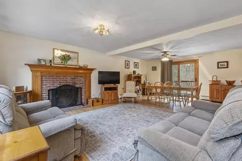 75 Nash Rd, Ashby, MA 01431 photo 4