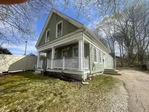 Exterior - 42 E Main St, Webster, MA 01570 photo 2 of 8