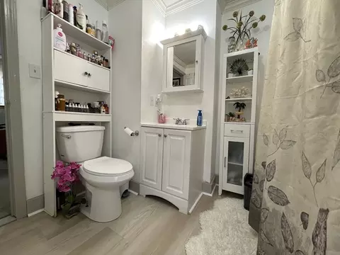 Bath - 42 E Main St, Webster, MA 01570 photo 1 of 2