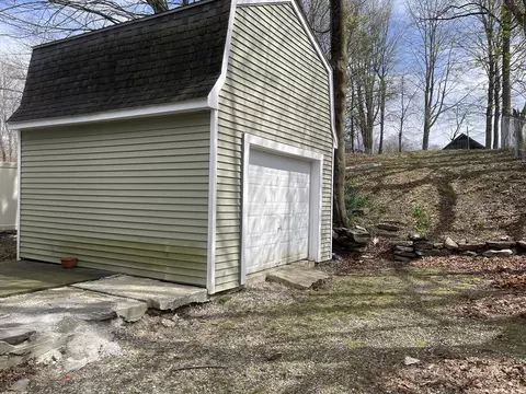 Exterior - 42 E Main St, Webster, MA 01570 photo 6 of 8