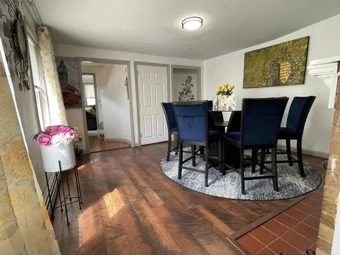 Dining - 42 E Main St, Webster, MA 01570 photo 2 of 3