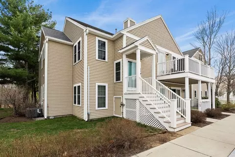 324 Tilden Commons Ln #324, Braintree, MA 02184