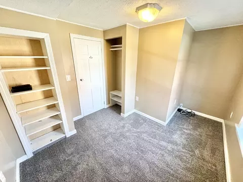28 Maple St, Chicopee, MA 01020 photo 32