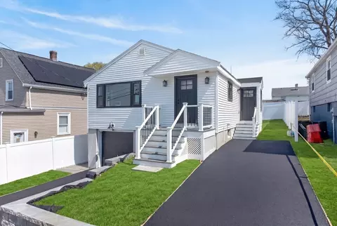 70 Kingman Ave, Revere, MA 02151
