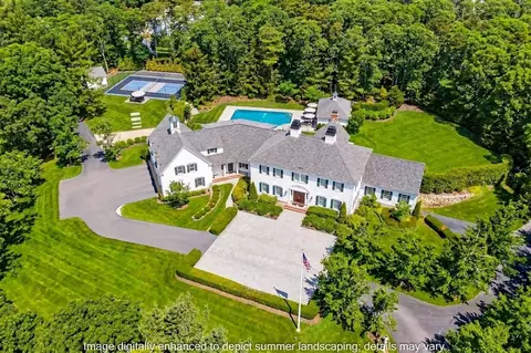 44 Seapuit Rd, Barnstable, MA 02655