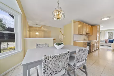 65 Maple St #B, Canton, MA 02021 photo 9