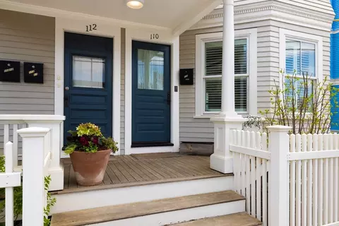 110 Berkshire St #1, Cambridge, MA 02141
