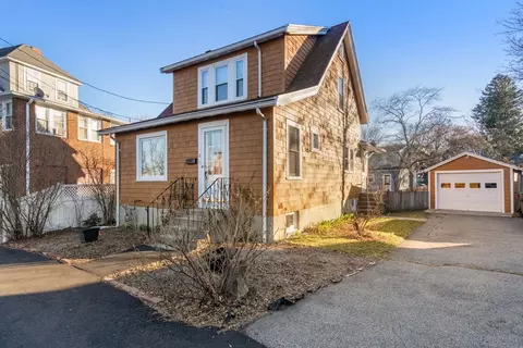 8 Breede Ter, Dedham, MA 02026