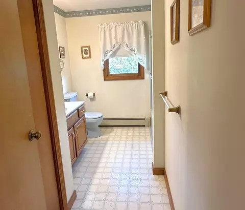 175 College Park Rd, Fall River, MA 02720 photo 16