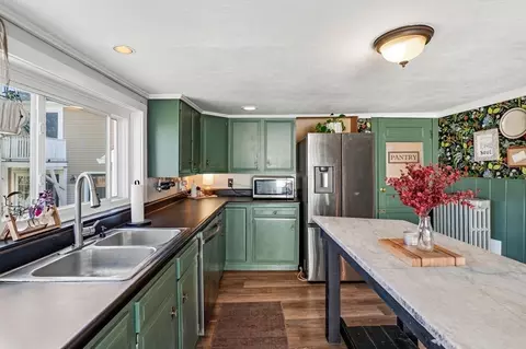 7 Granite St, Gloucester, MA 01930 photo 16