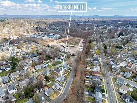 61 Spencer St, Springfield, MA 01118 photo 32