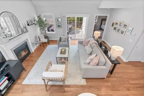 Living - 24 Cobblestone Cir, Mashpee, MA 02649 photo 2 of 2