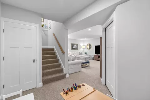 Entry Way - 24 Cobblestone Cir, Mashpee, MA 02649 photo 4 of 4