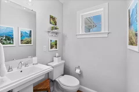 Bath - 24 Cobblestone Cir, Mashpee, MA 02649 photo 1 of 4