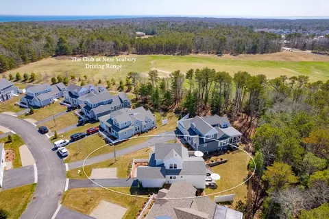 View/Area - 24 Cobblestone Cir, Mashpee, MA 02649 photo 2 of 5