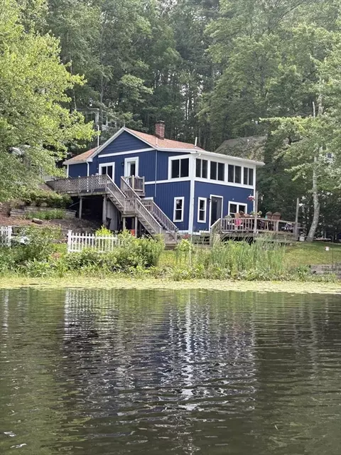 25 Whitney Pond Rd, Groton, MA 01450