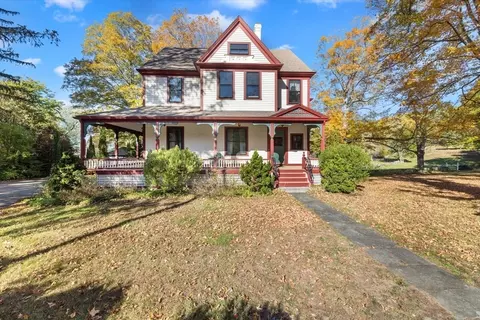 451 Gleasondale Rd, Stow, MA 01775
