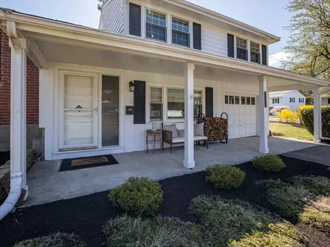 137 Robert Rd, Dedham, MA 02026 photo 6