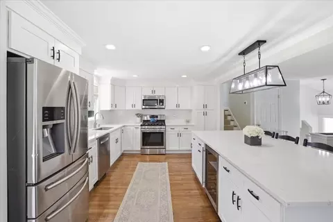 137 Robert Rd, Dedham, MA 02026 photo 14