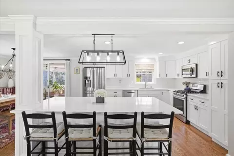 137 Robert Rd, Dedham, MA 02026 photo 12