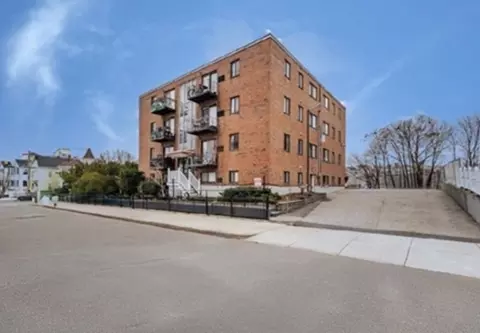 39 Crescent Ave #9, Chelsea, MA 02150