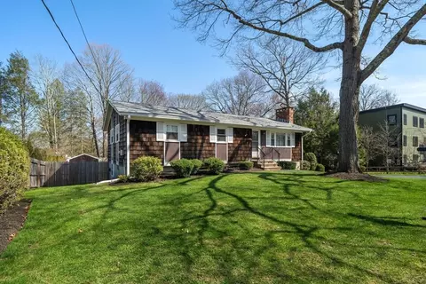 219 Rose Ter, Dighton, MA 02764
