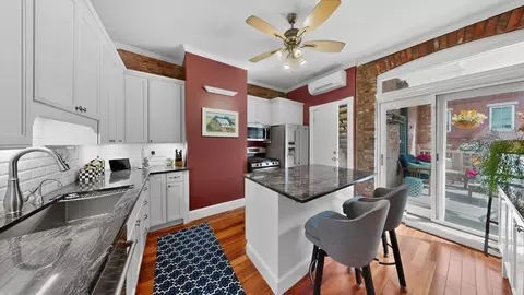 18 Hancock St #4, Boston, MA 02114