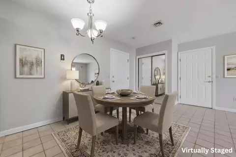 Dining - 21 Middlesex Ave #305, Worcester, MA 01604 photo 1 of 1
