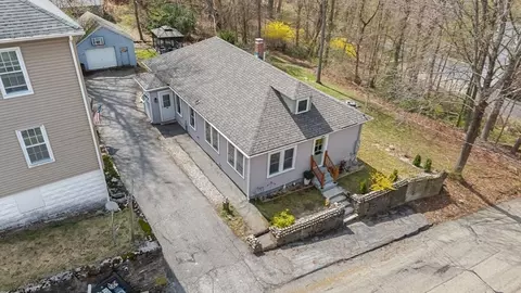 View/Area - 20 Hill St, Webster, MA 01570 photo 2 of 4