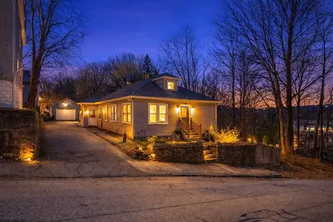 Exterior - 20 Hill St, Webster, MA 01570 photo 1 of 5