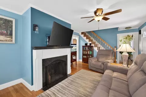 69 Spring St, Hyannis, MA 02601 photo 5