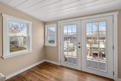 69 Spring St, Hyannis, MA 02601 photo 18