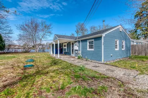 Exterior - 28 Lakeview, Wareham, MA 02538 photo 6 of 12