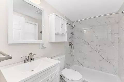 Bath - 28 Lakeview, Wareham, MA 02538 photo 1 of 2