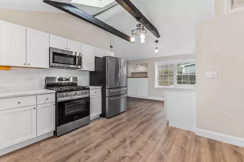 Kitchen - 28 Lakeview, Wareham, MA 02538 photo 1 of 2