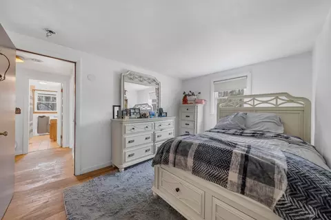 11 Bartlett St, Salisbury, MA 01952 photo 22