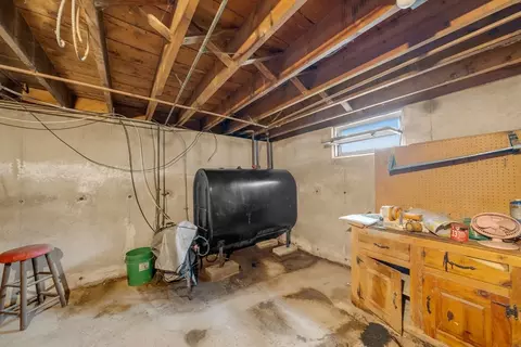 11 Bartlett St, Salisbury, MA 01952 photo 29