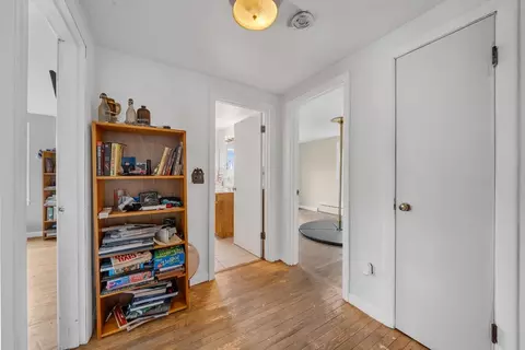 11 Bartlett St, Salisbury, MA 01952 photo 18