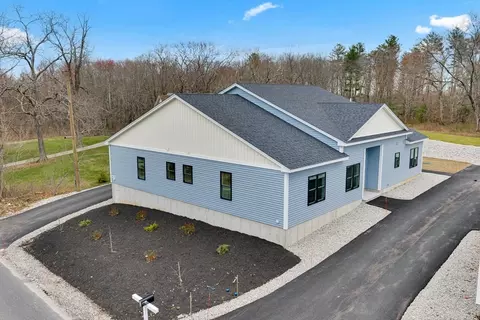 7 B L Stevens Rd #B, Charlton, MA 01507