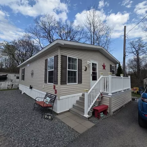 1156 Park St #23, Stoughton, MA 02072