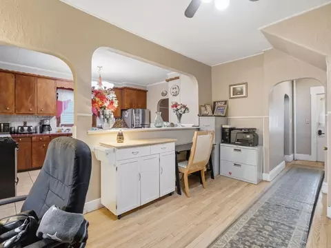 Entry Way - 77 Lewis St, Everett, MA 02149 photo 1 of 3