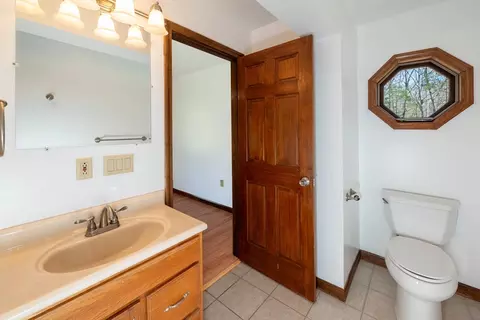 Bath - 925 Muddy Brook Rd, Hardwick, MA 01082 photo 2 of 2