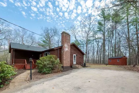 Exterior - 925 Muddy Brook Rd, Hardwick, MA 01082 photo 6 of 8