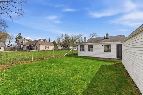 178 Penrose St, Springfield, MA 01109 photo 37