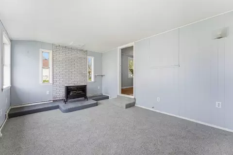 178 Penrose St, Springfield, MA 01109 photo 13