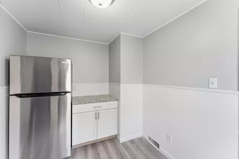 178 Penrose St, Springfield, MA 01109 photo 7