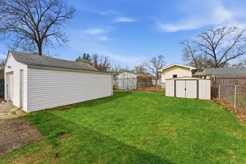 178 Penrose St, Springfield, MA 01109 photo 34