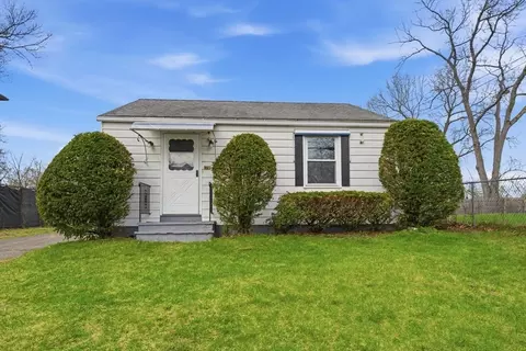 178 Penrose St, Springfield, MA 01109 photo 39