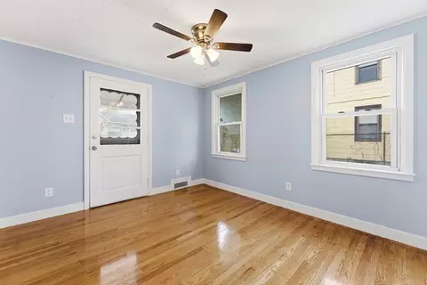 178 Penrose St, Springfield, MA 01109 photo 23